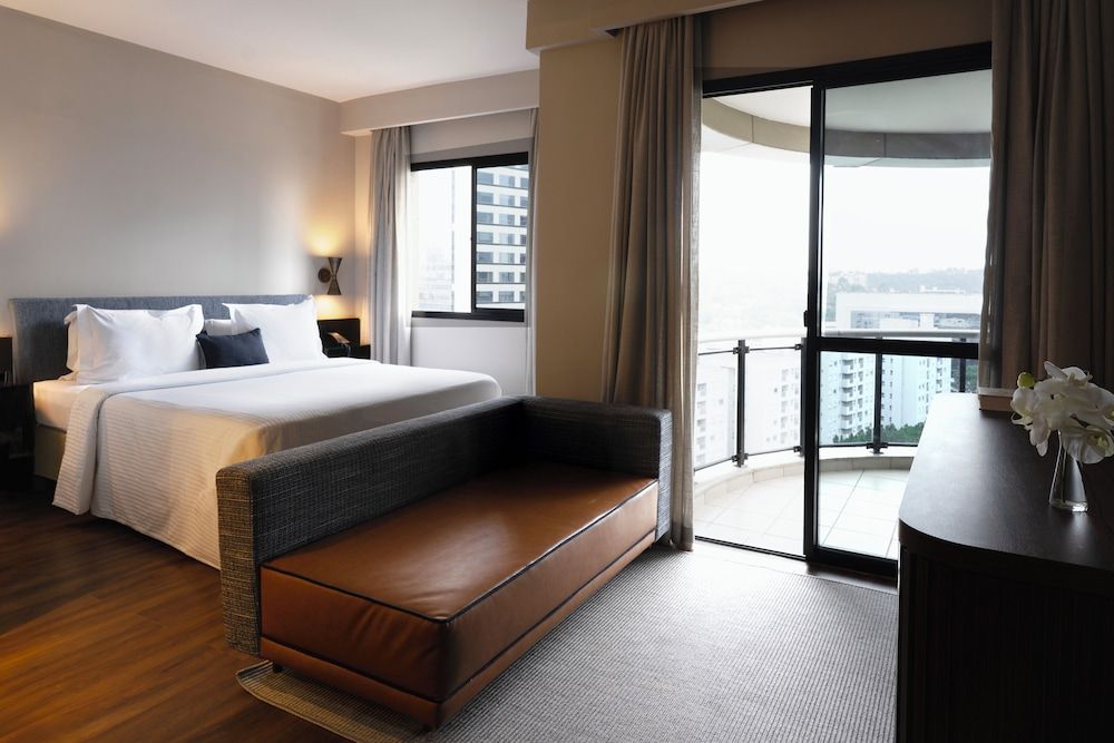 undefined Estanplaza Funchal - Faria Lima 5