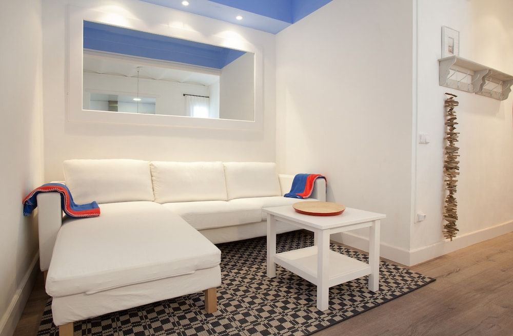 Poblenou Nextdoor Apartment, 2 Bedrooms 12