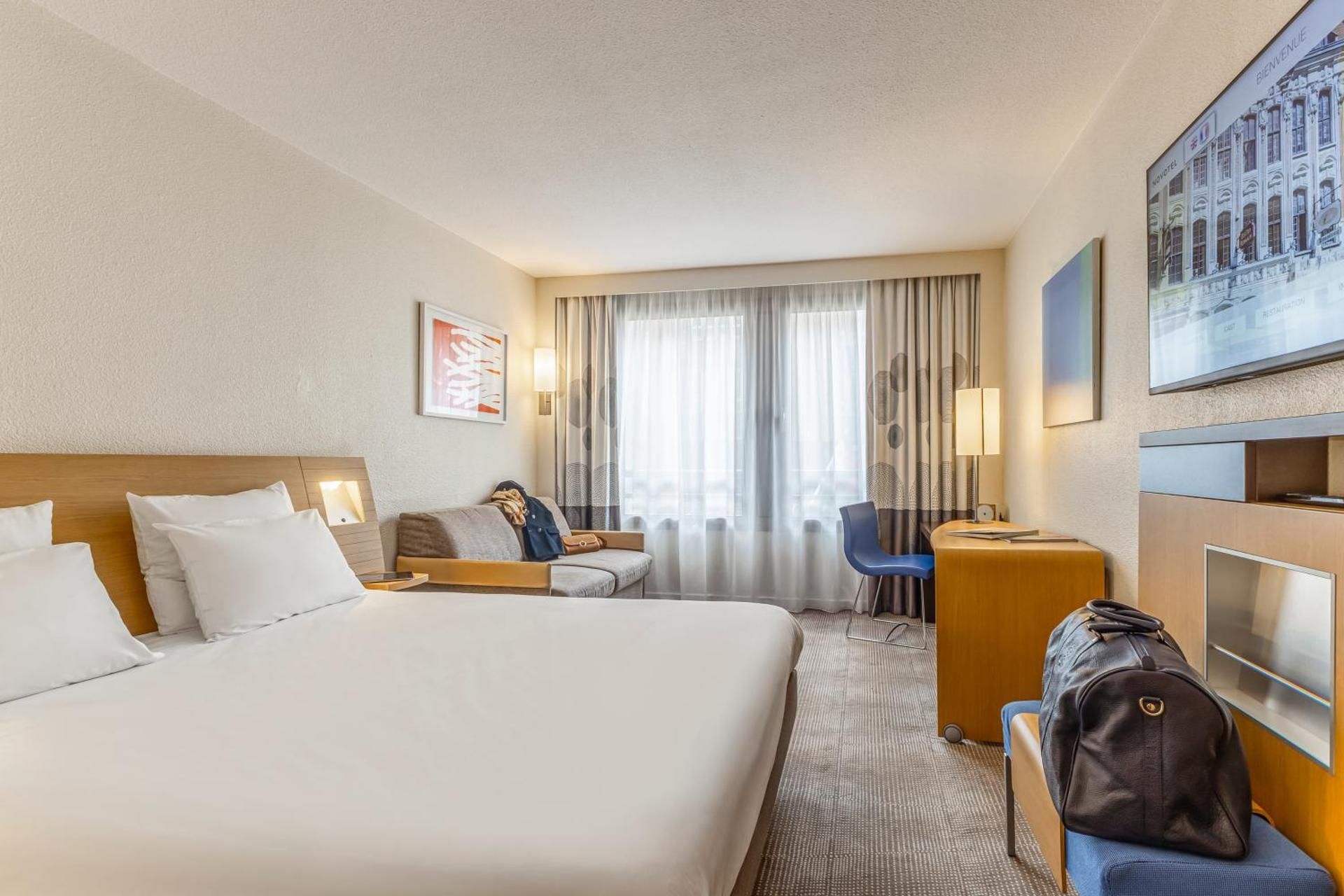 Executive Room - 1 double bed and 1 single sofa bed
