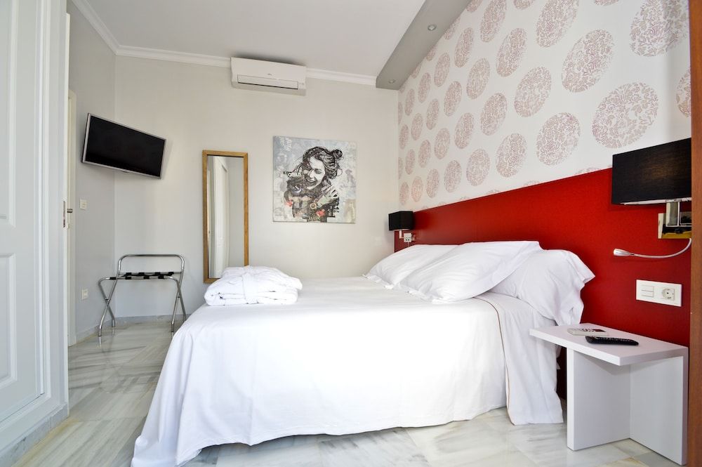 The Zentral Arenal Suites Superior Apartment, 1 Bedroom 2