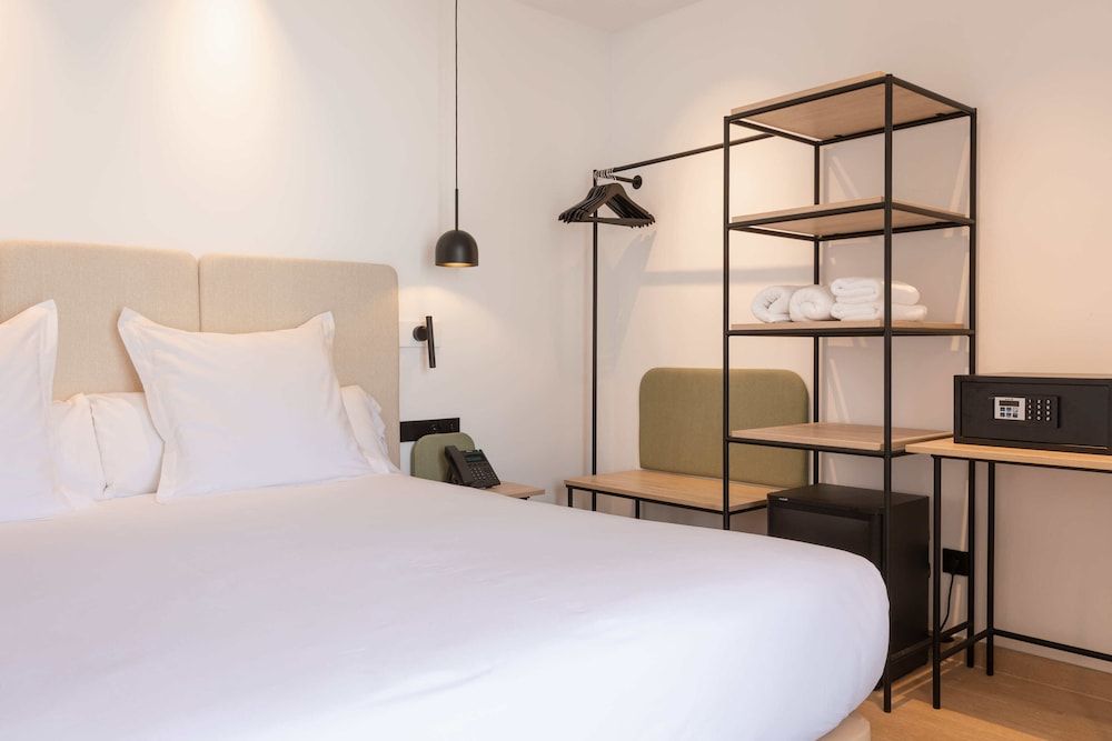 Hostal Marí Superior Double Room 2