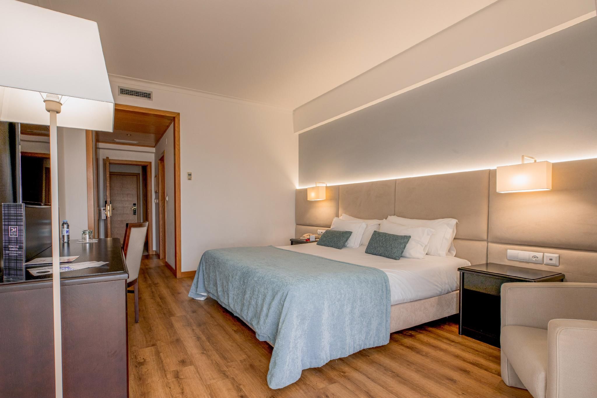 Hotel Covilha Doña Maria Affiliated by Meliá STANDARD ROOM DOUBLE BED