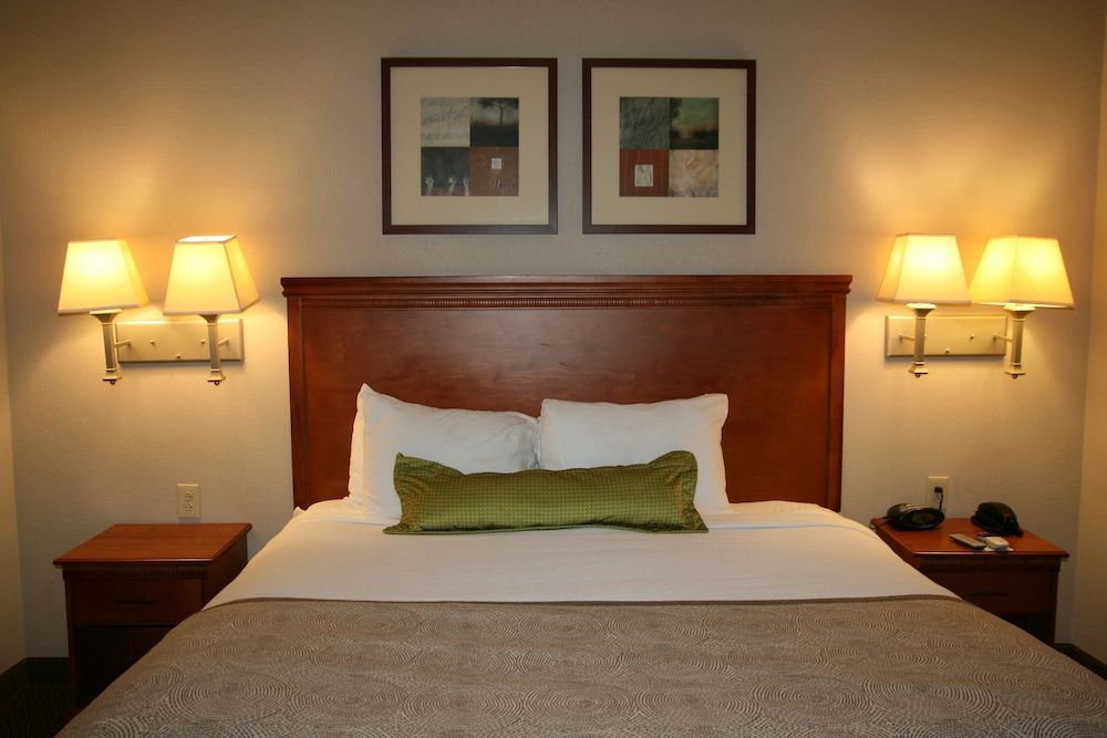 Studio Suite, 1 King Bed, Accessible (Communication, Accessible Tub)