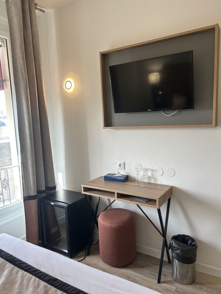Hotel Derby Eiffel Classic Double Room 16