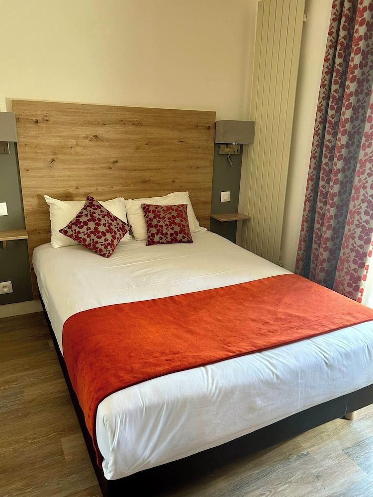 Hotel Derby Eiffel Classic Double Room 7