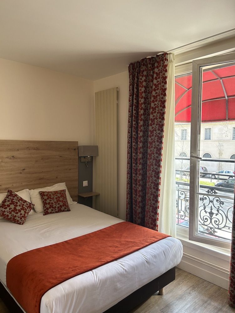 Hotel Derby Eiffel Classic Double Room 4