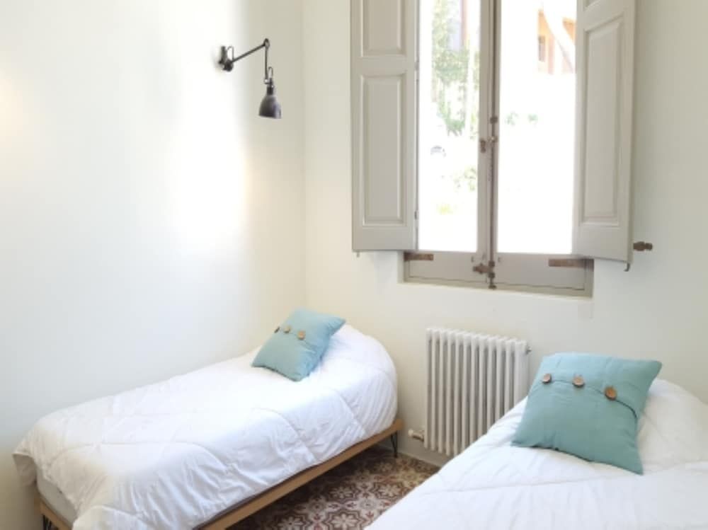Family House, 3 Bedrooms, Sea View