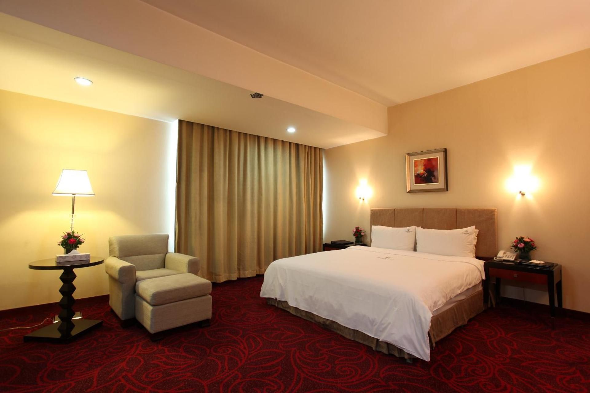 undefined Dhaka Regency Hotel & Resort 4