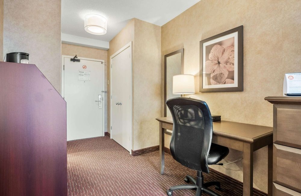 Best Western Plus Cairn Croft Hotel Standard Room, 1 King Bed, Non Smoking, Tower 4