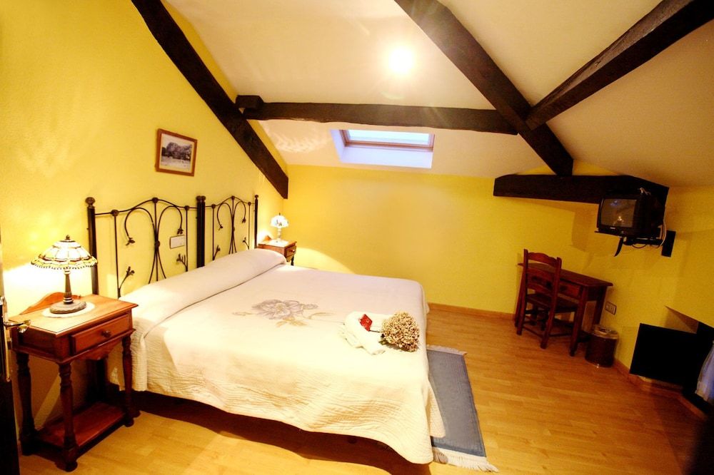 Double Room, 1 Double Bed