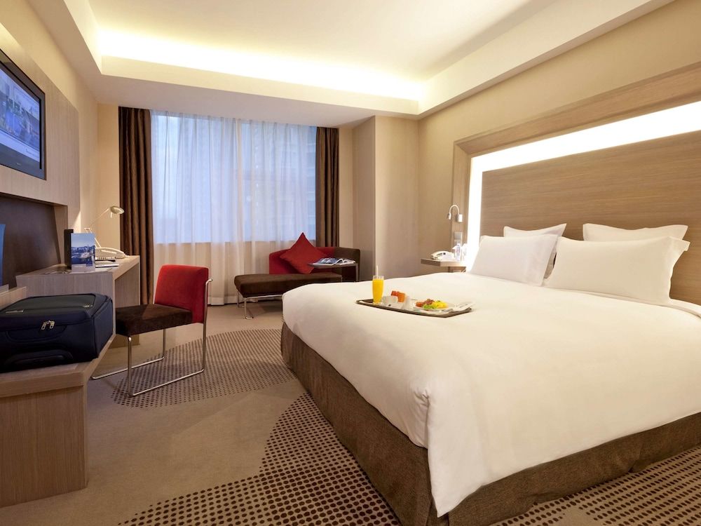 undefined Novotel Shenzhen Watergate 8