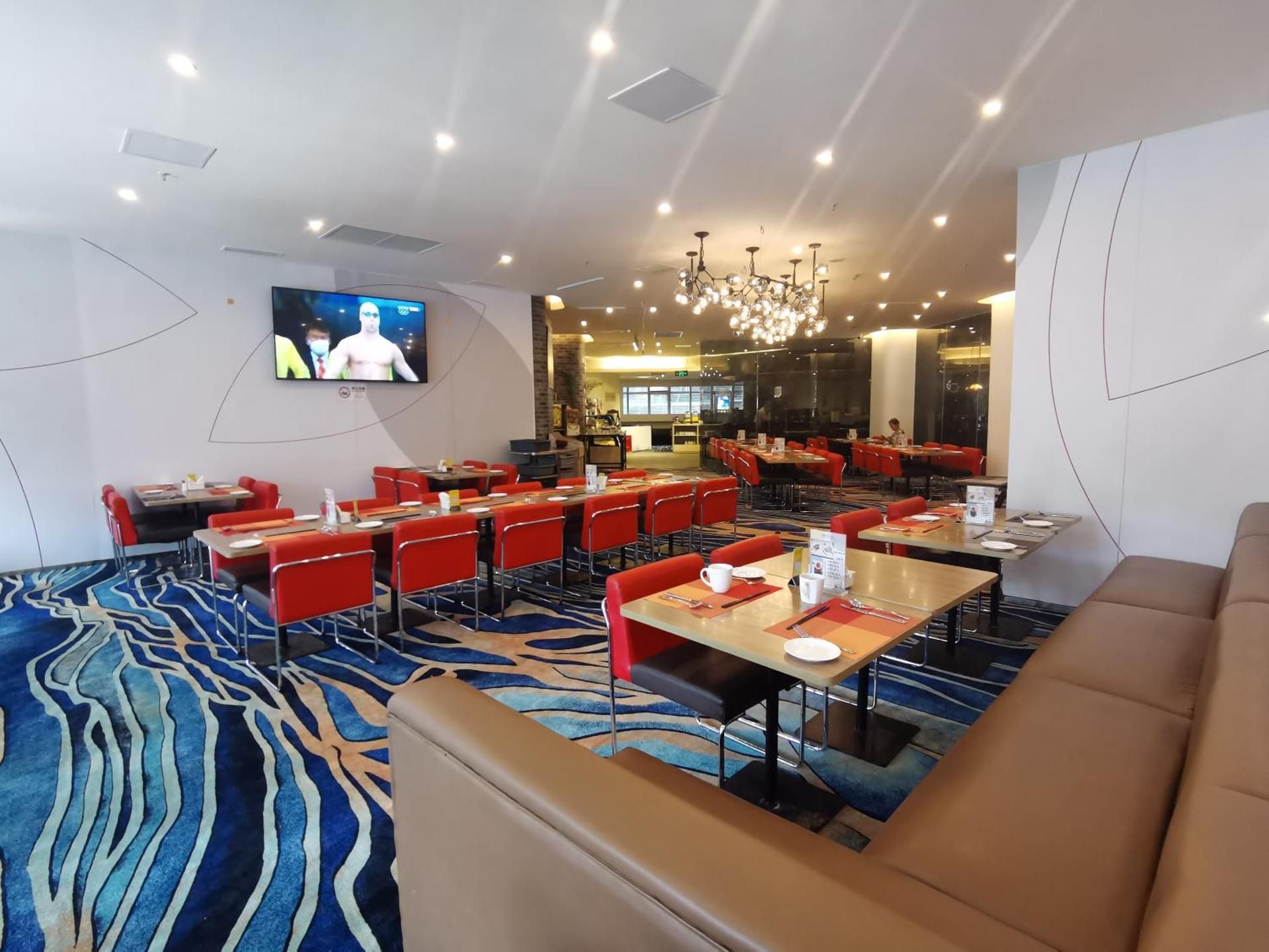 undefined Novotel Shenzhen Watergate 3