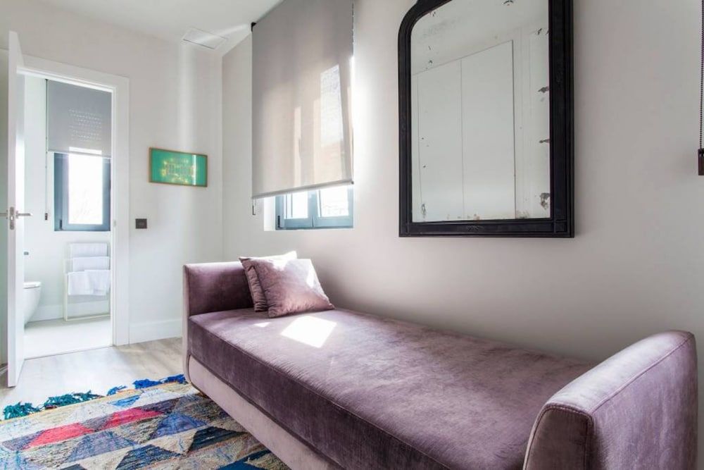 Design Duplex, 3 Bedrooms, 2 Bathrooms