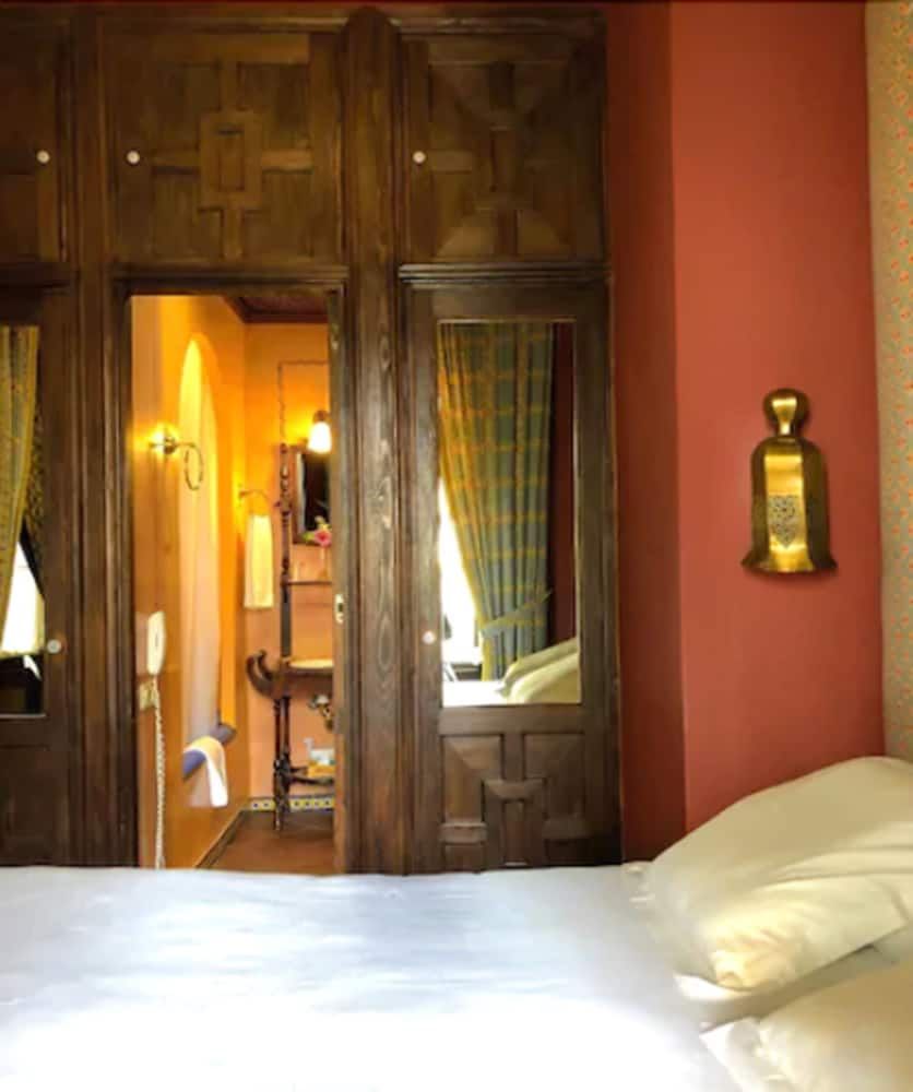 Hotel Casa Imperial Deluxe Double Room 3