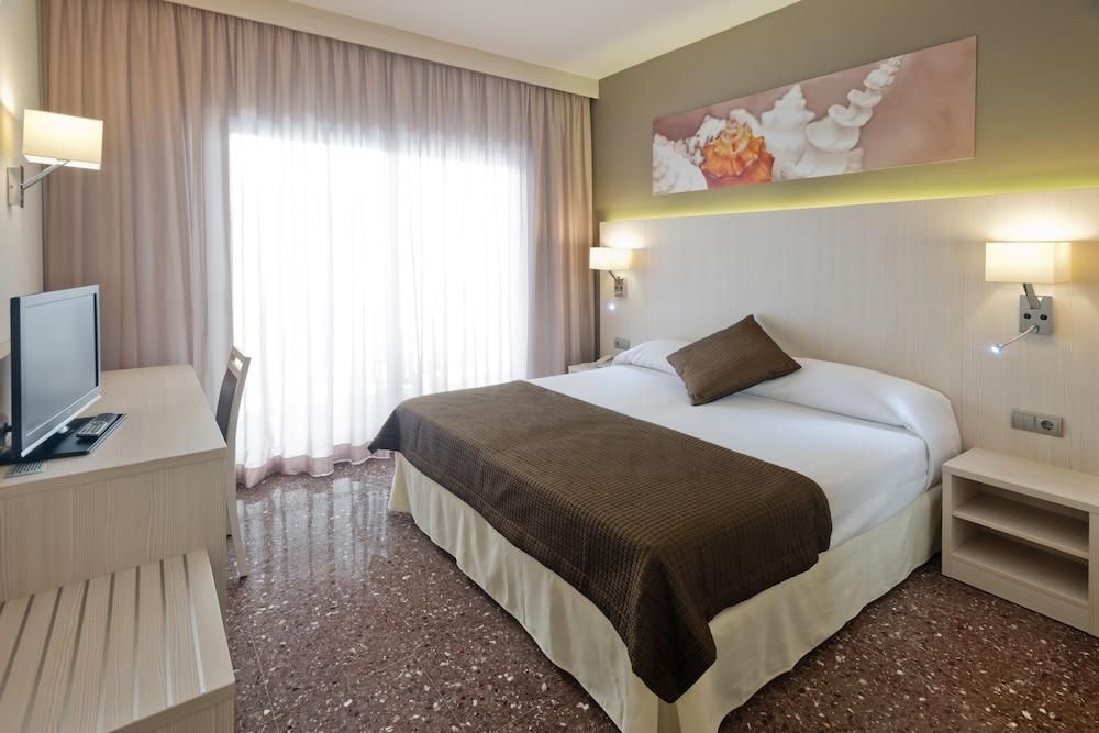 Twin Room with Balcony