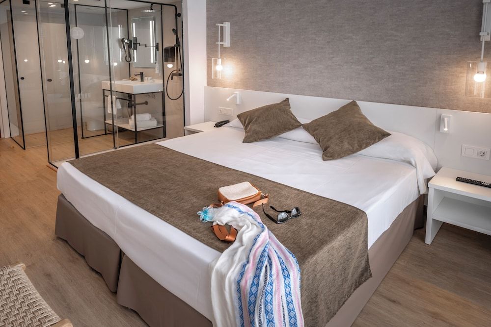 Standard Twin Room, Balcony