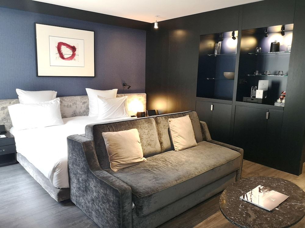 undefined Casa Almagro by The Pavilions Hotels & Resorts 6