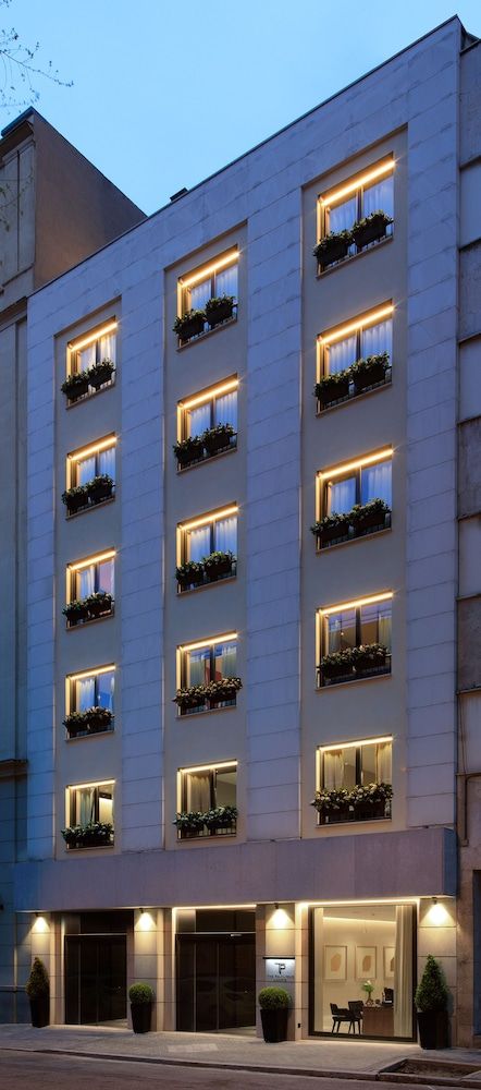 undefined Casa Almagro by The Pavilions Hotels & Resorts 2