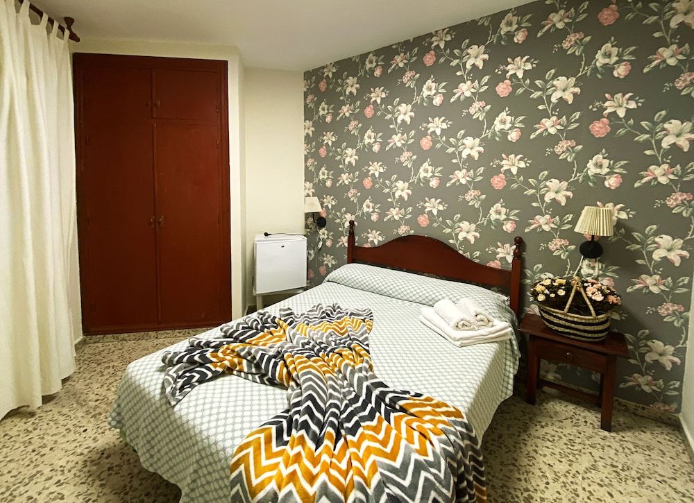 Hostal Azahara Double Room, 1 Double Bed 4
