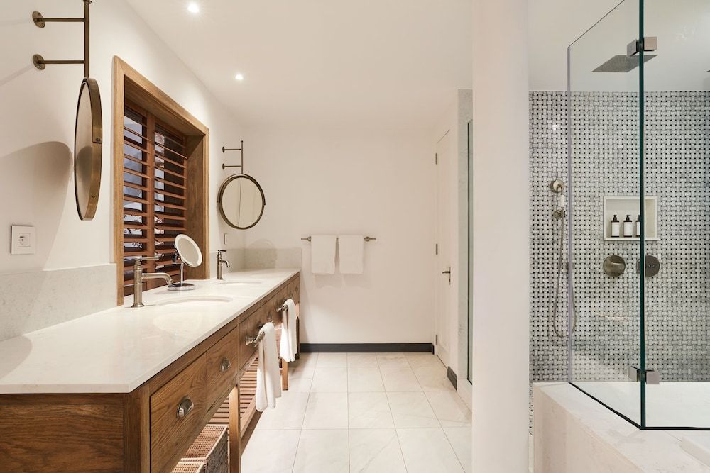 Paradise Cove Boutique Hotel - Adults only Senior Suite 4