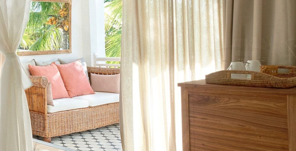 Paradise Cove Boutique Hotel - Adults only Deluxe Room (Premium) 8