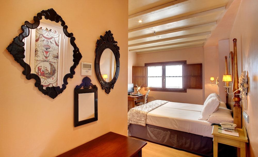 undefined Hotel Sacristía de Santa Ana 4