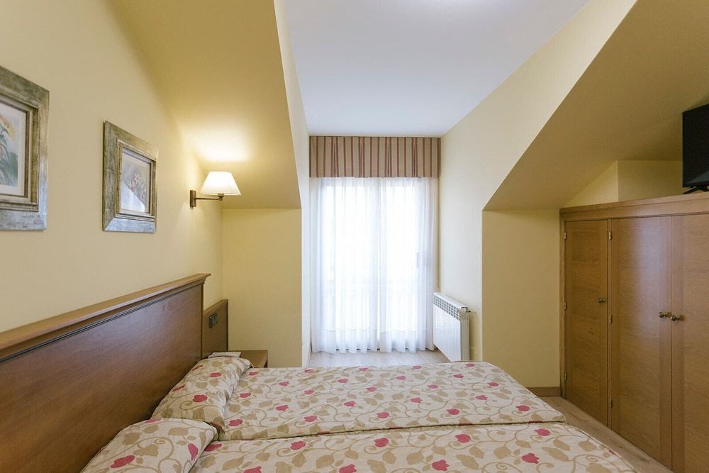 O Castro Quadruple Room 10