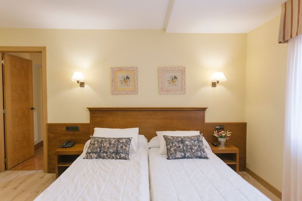 O Castro Double Room, Mountain View 10