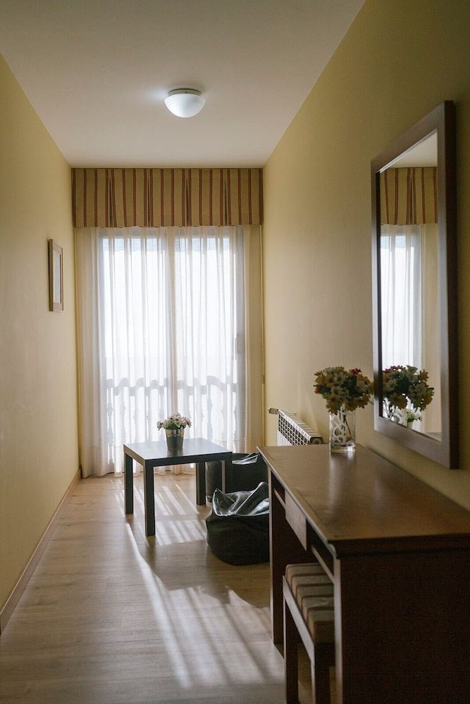 O Castro Quadruple Room 17