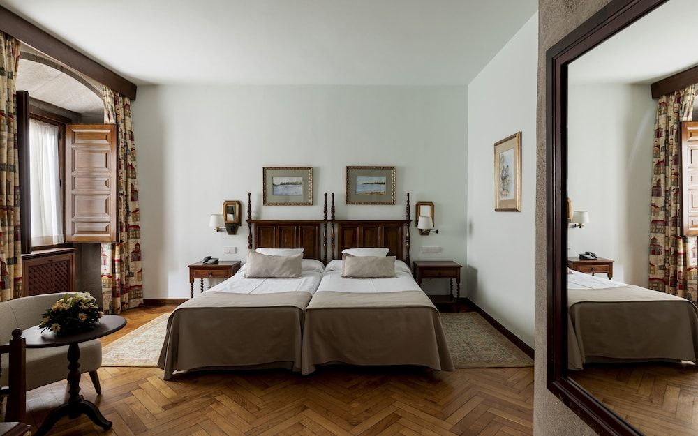 Parador de Pontevedra Standard Twin Room