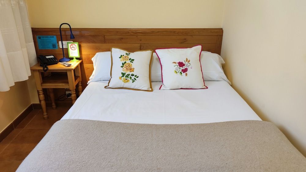 A Marisqueira IA Coruña Airport Single Room 2