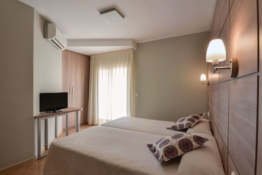 El Cami Hotel