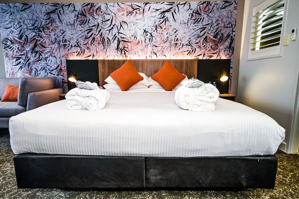 Superior Room, 1 King Bed