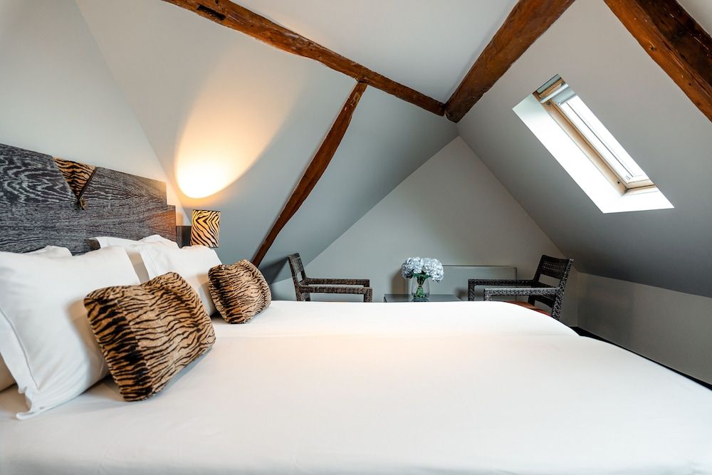 Pavillon Opera Grands Boulevards Superior Twin Room 3