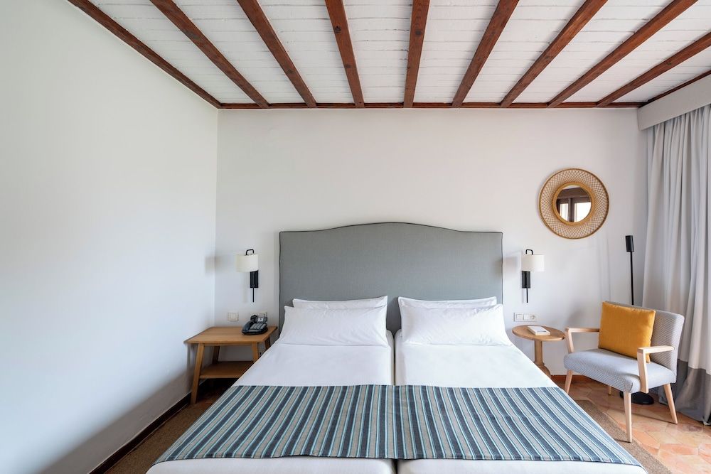 Parador De Mazagon Standard Twin Room (3 Adults)