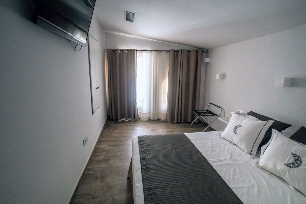 Patios del Orfebre Junior Suite, Terrace 2