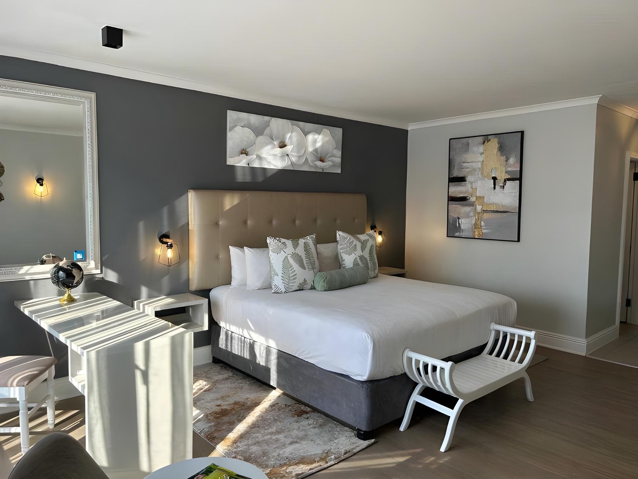 Riverside Hotel Deluxe River Facing