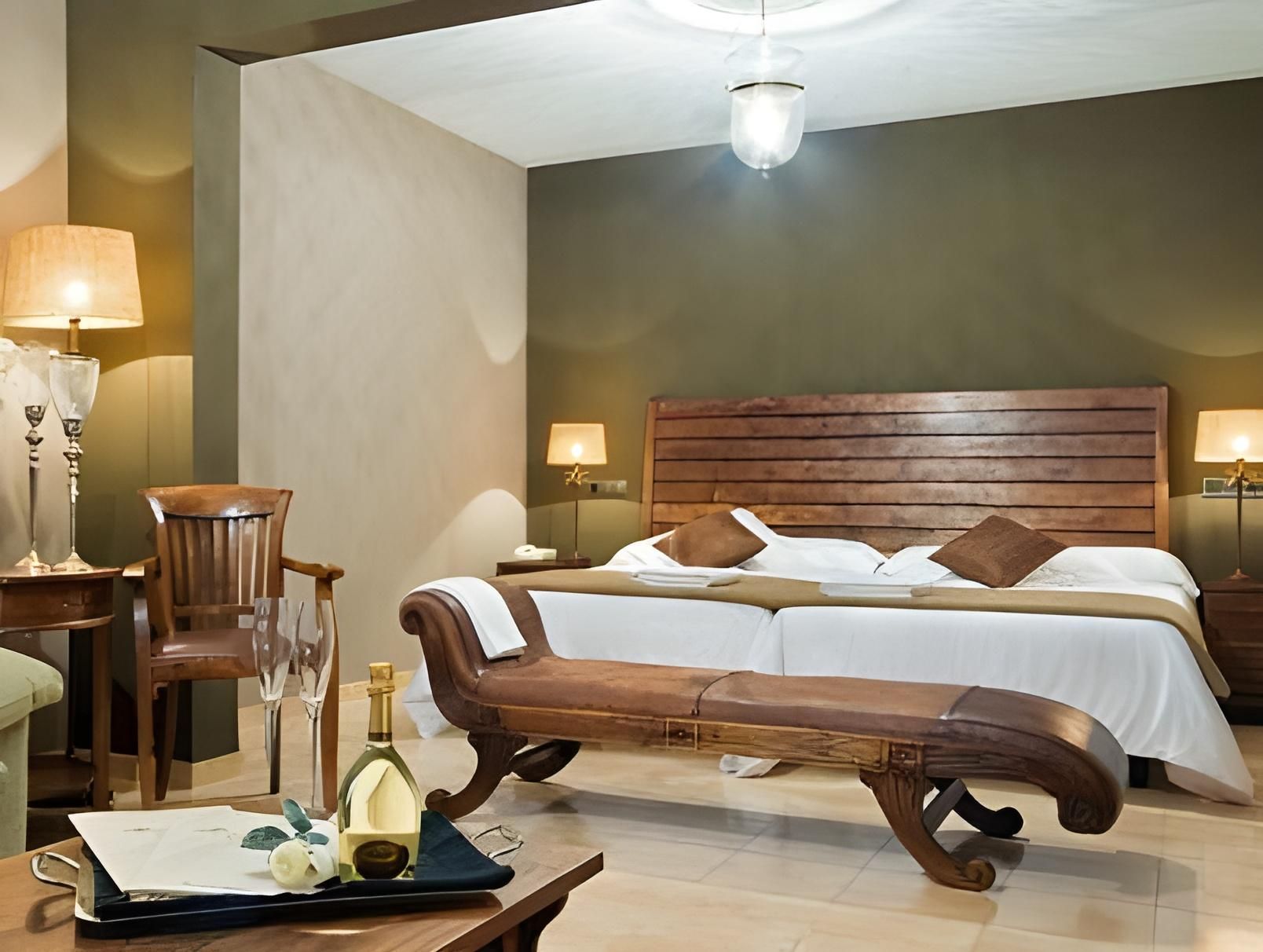 Superior Double or Twin Room with Terrace