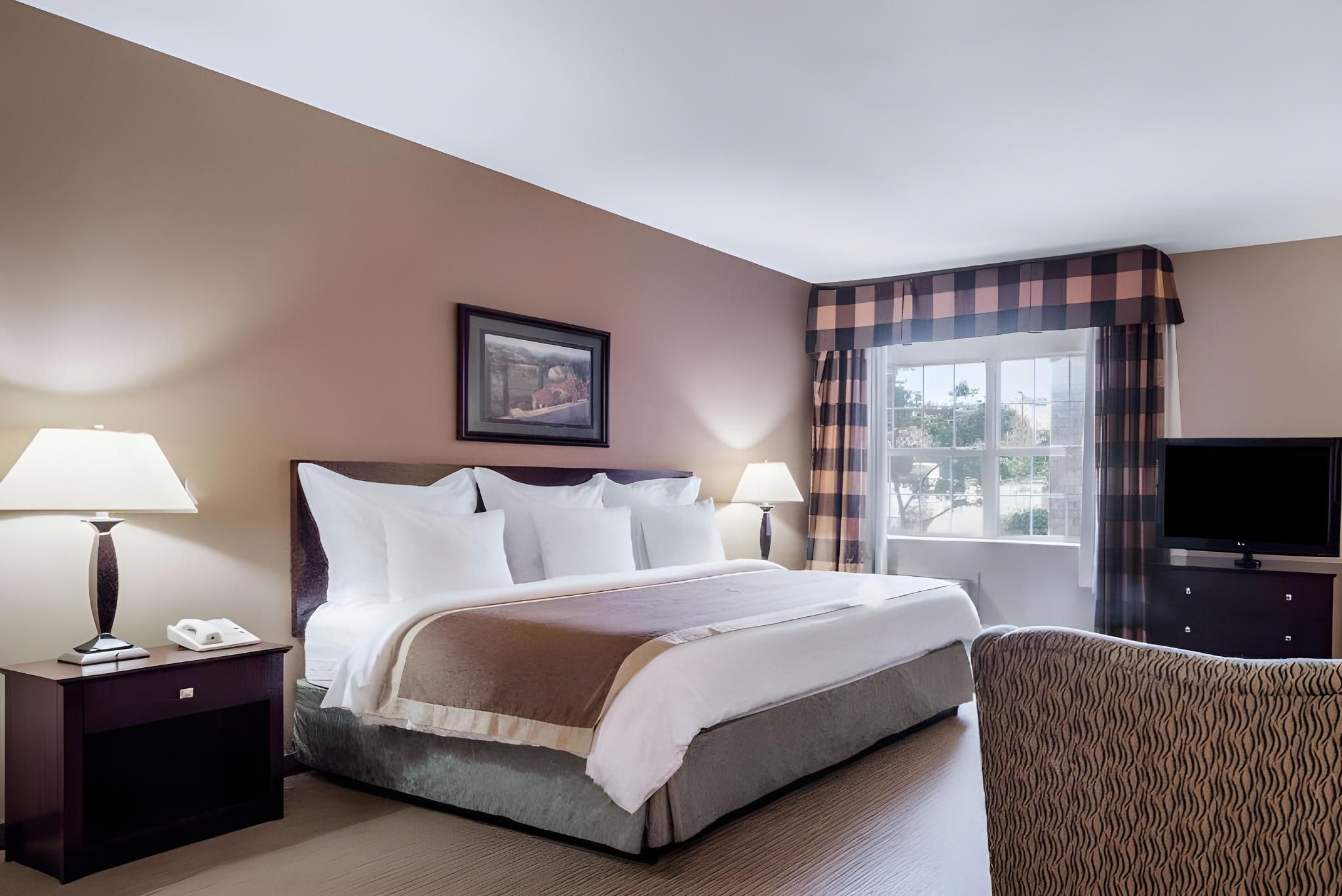 1 Queen Bed, Efficiency, Suite, Nonsmoking