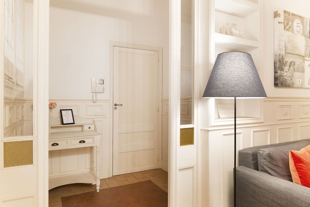 Palace Gracia Nextdoor Apartment, 1 Bedroom, Ground Floor (Palace 1) 11