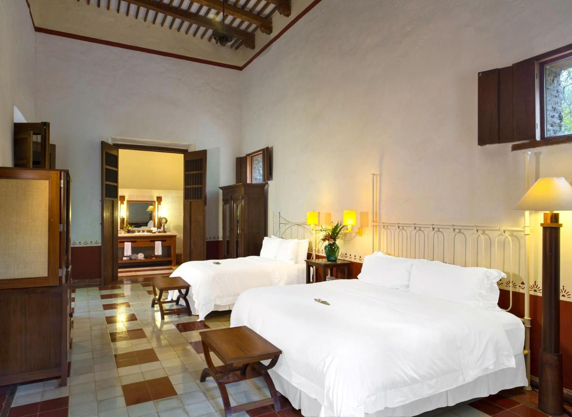 Deluxe Twin Suite