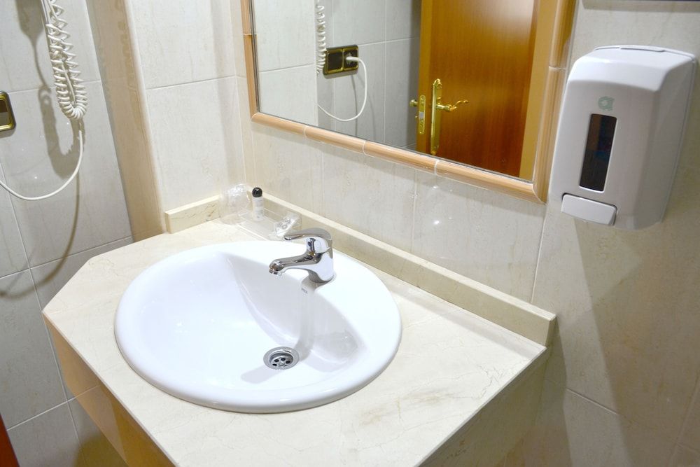 Hotel Los Templarios Single Room 4