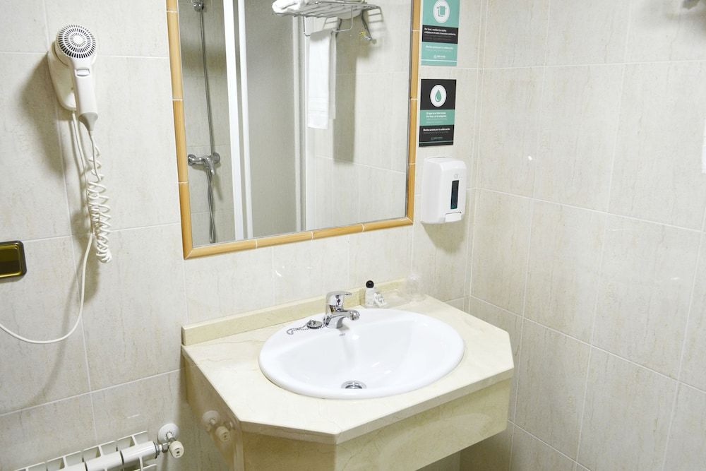 Hotel Los Templarios Single Room 3