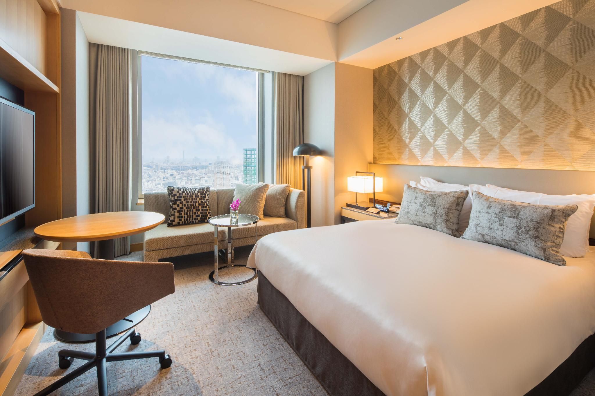 Executive Double Room with Lounge Access - Non-Smoking
