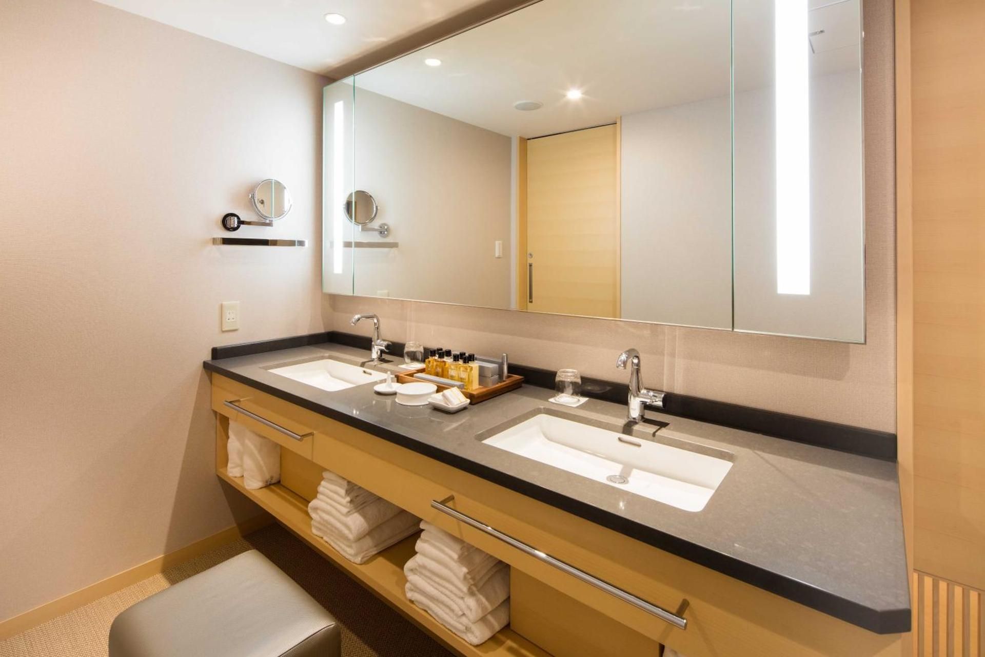 Japanese Suite Room with Lounge Access - Non-Smoking