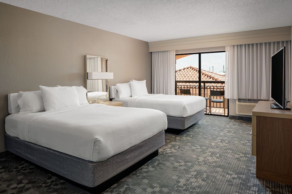 undefined Courtyard by Marriott Key West Waterfront 8