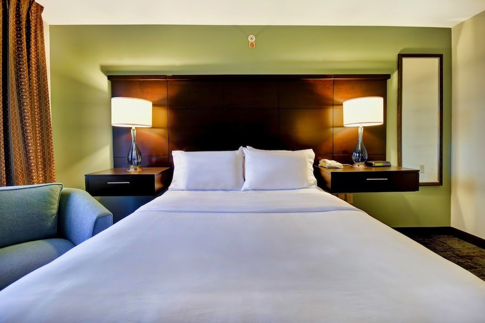 Suite, 1 Bedroom, Accessible, Kitchen (Communication, Accessible Tub)