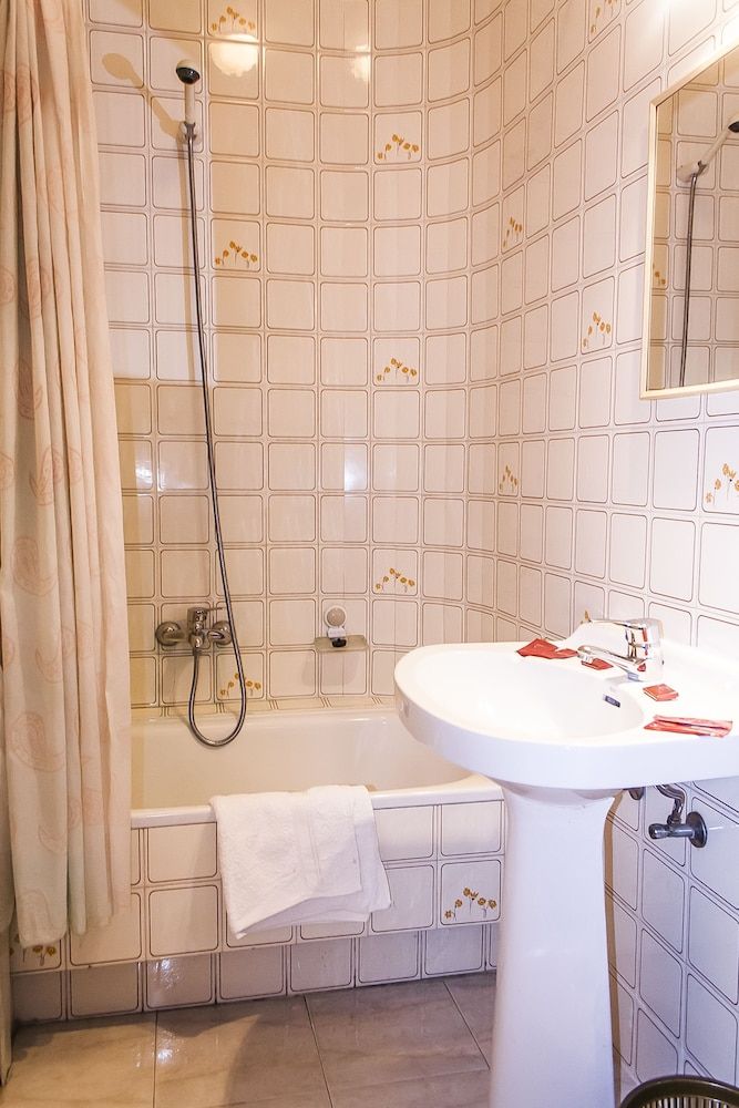 Pensión Residencia Buenos Aires Economy Double Room 4