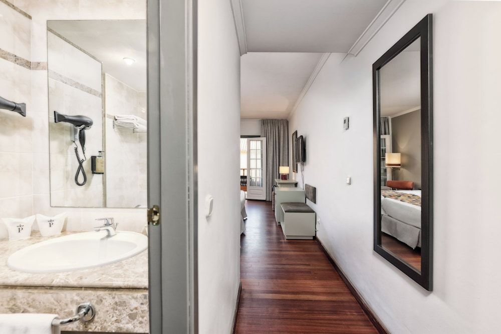 Parador de La Palma Standard Twin Room 7