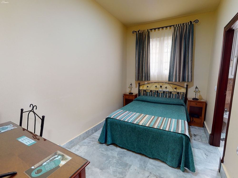 Hotel La Parrita Single Room